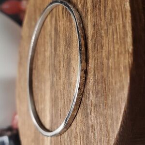 B3208 cobbled silvertone fashion bracelet ✨️ vintage